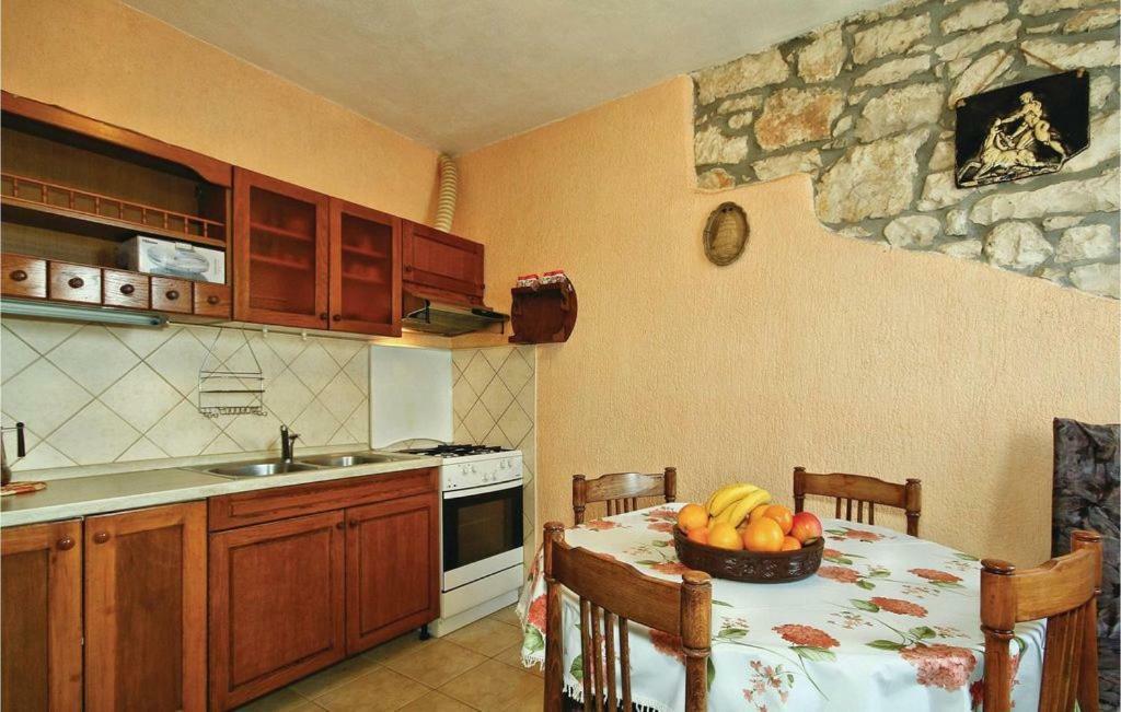 Mugeba 3 Bedroom