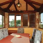 Mugeba 3 Bedroom Accommodation